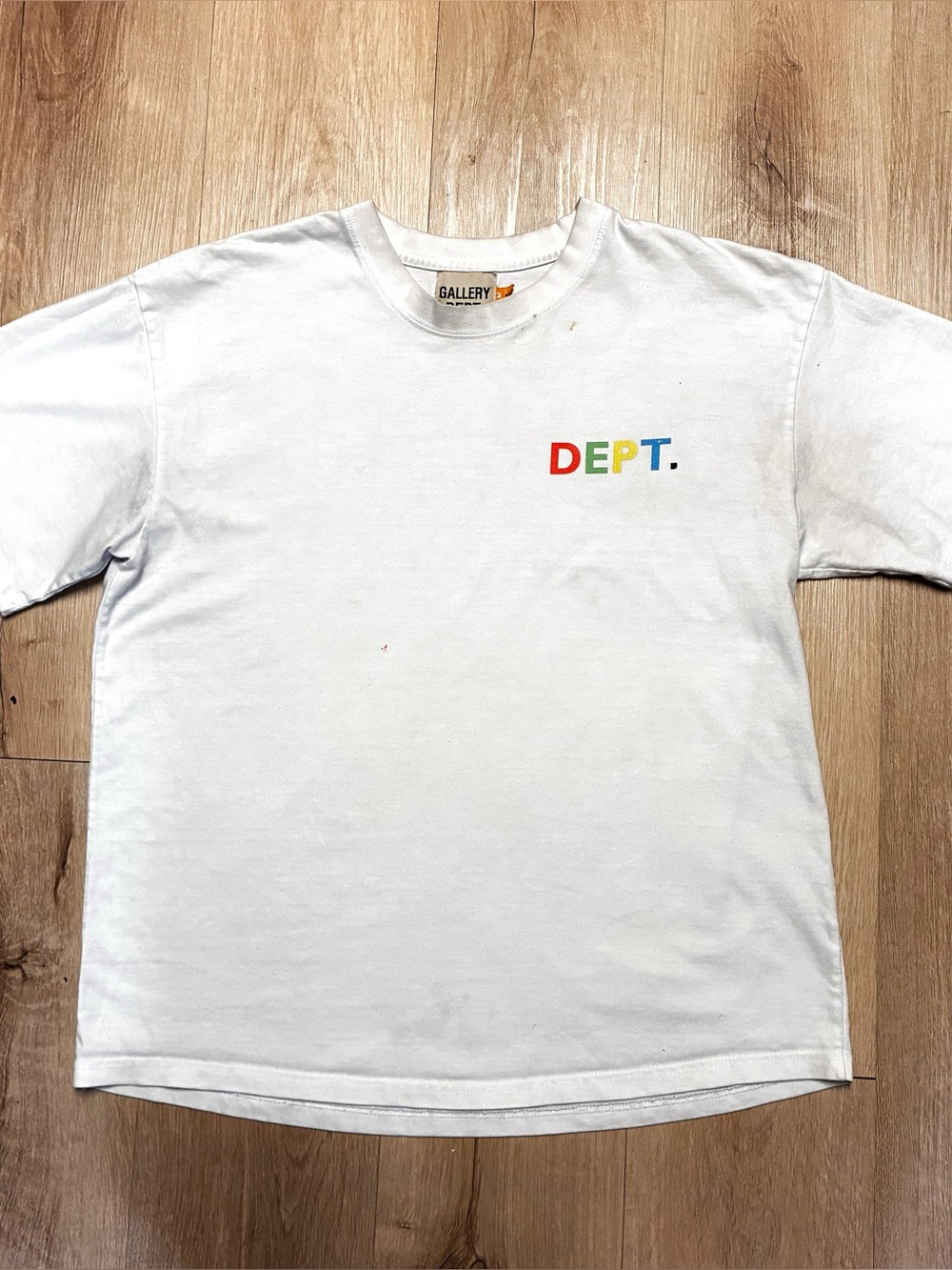 Gallery Dept White T-Shirt with Multicolor DEPT. Logo